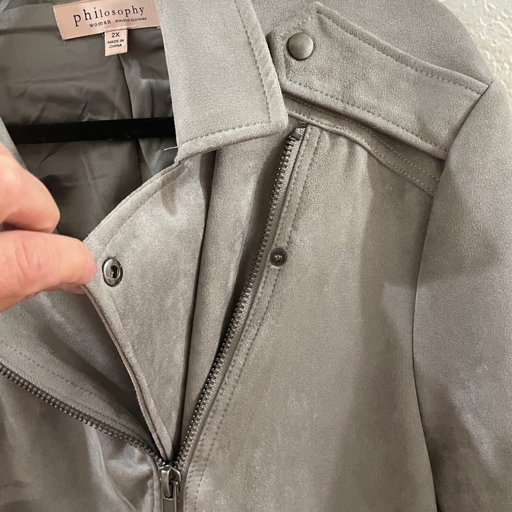 Beautiful Gray “Micro-Suede” Jacket Philosophy 2x - image 7